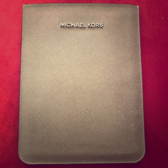 Michael Kors IPad Mini Sleeve (Metallic) - Picture 1 of 1